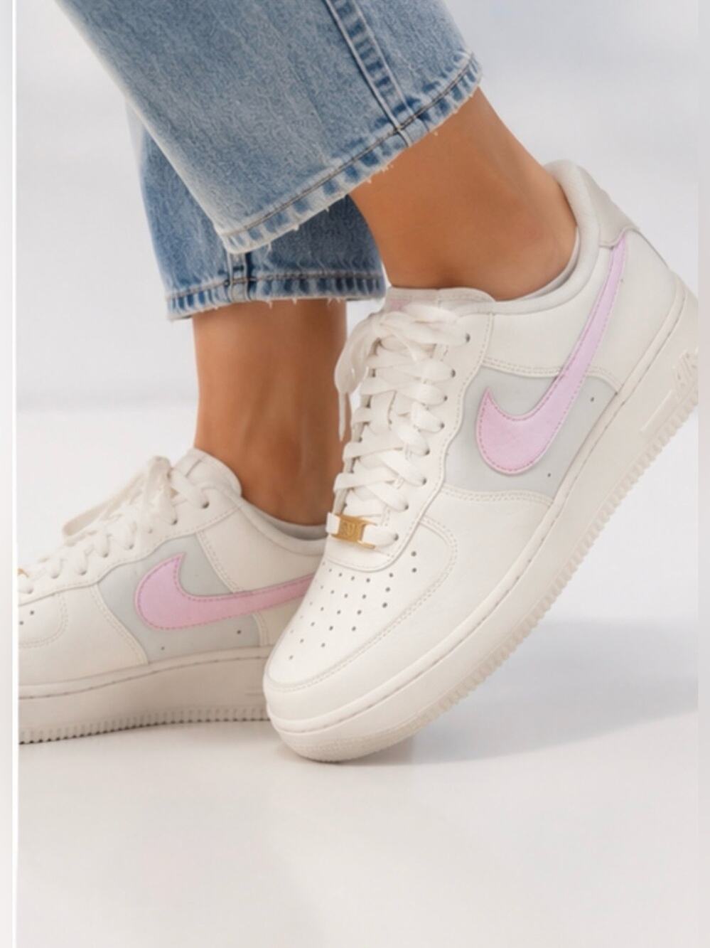 Nike Air Force 1 Low White Pink Swoosh Sneakers Women’s Casual Shoes